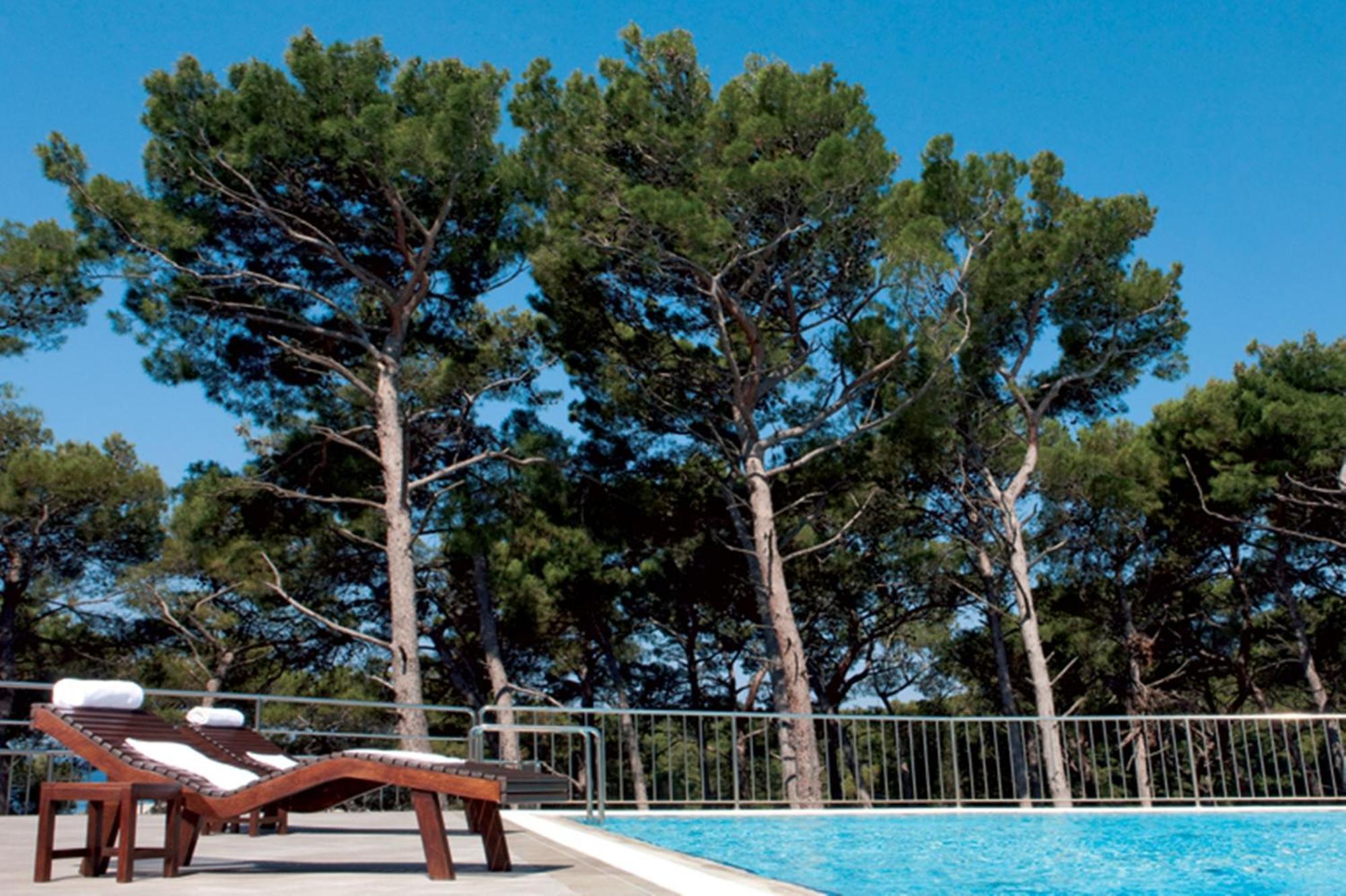Hotel Aurora Mali Lošinj Dış mekan fotoğraf